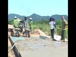 Hiến đất xây dựng đường nông thôn tại huyện Đakrông