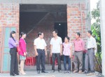 Lãnh đạo UBMTTQVN thị xã Quảng Trị thường xuyên đến tận nhà thăm hỏi, động viên người nghèo trên địa bàn