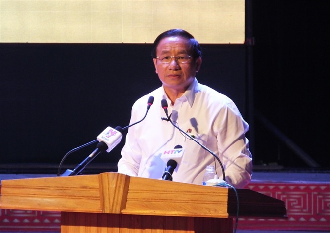 Bí thư tỉnh ủy Lê Đình Sơn khẳng định năm 2017 Hà Tĩnh tiếp tục ưu tiên nguồn lực cho NTM