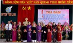 Phát hành và trao tặng cuốn Lịch sử phong trào Hội LHPN huyện Vĩnh Linh giai đoạn 1930-2015