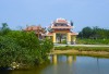Cổng và đình làng Duy Phiên (xã Triệu Phước, huyện Triệu Phong) mới được xây dựng - Ảnh: T.V