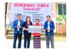 Hội viên phụ nữ nghèo được nhận “Mái ấm tình thương” tại chương trình “Nối vòng tay nhân ái” do huyện Vĩnh Linh tổ chức
