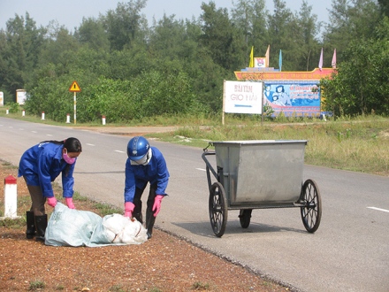 Rác thải ở bãi tắm xã Gio Hải đã được Đội thu gom, xử lý rác thải địa phương thu gom đưa về điểm trung chuyển rác thải tập trung