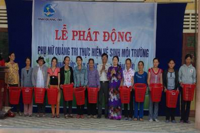 Cuộc phát động Phụ nữ Quảng Trị thực hiện vệ sinh môi trường, chung sức xây dựng nông thôn mới