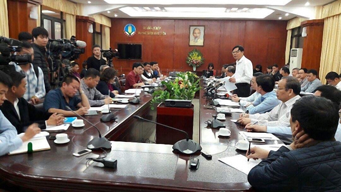 Bộ trưởng Bộ NN-PTNT Nguyễn Xuân Cường chủ trì cuộc họp khẩn để giải cứu ngành chăn nuôi heo